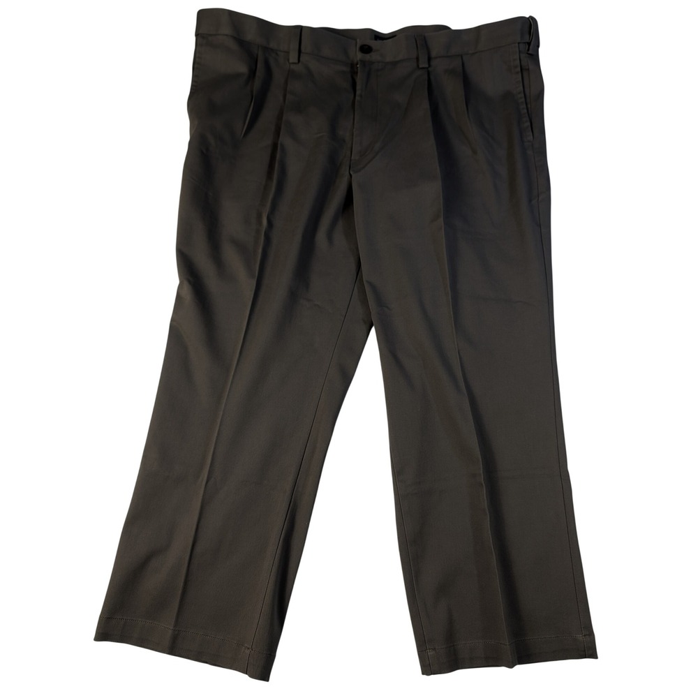Dockers Men 46x28 Grey Easy Khaki Big & Tall Classic Fit Pleated Stretch Pants